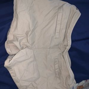 American Outfitters khaki shorts